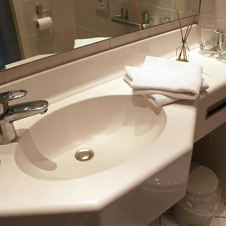 Parkhotel 3* باد ساسيندورف