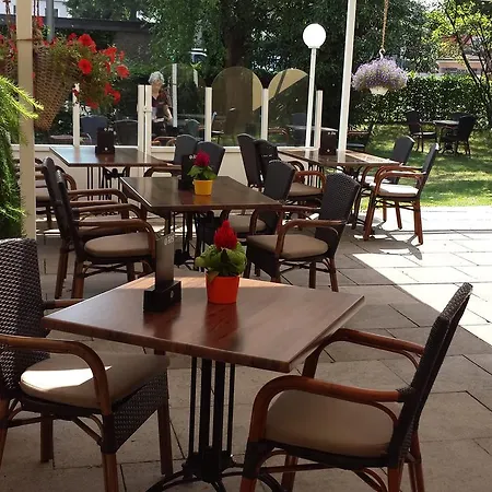 Parkhotel & Kurcafe 3* Bad Sassendorf
