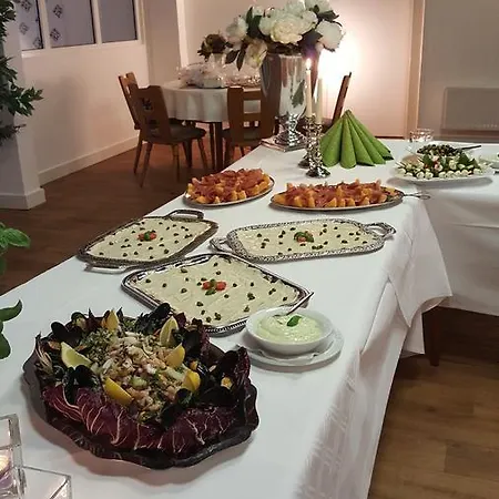 Parkhotel מלון 3*